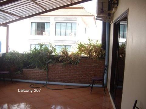 The Irish Clock Udon Thani Exterior foto